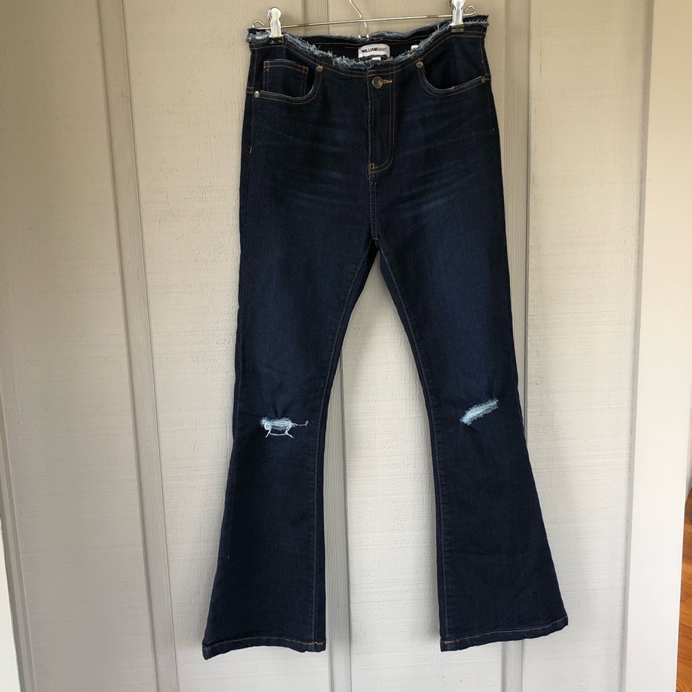 William Rast Flawless Flare Jeans Size 28 - Picture 1 of 9